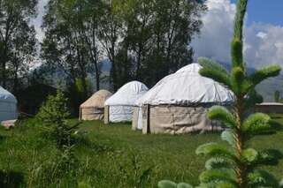 Кемпинги Jaichy Yurt Camp Këk-Say Семейный номер-23